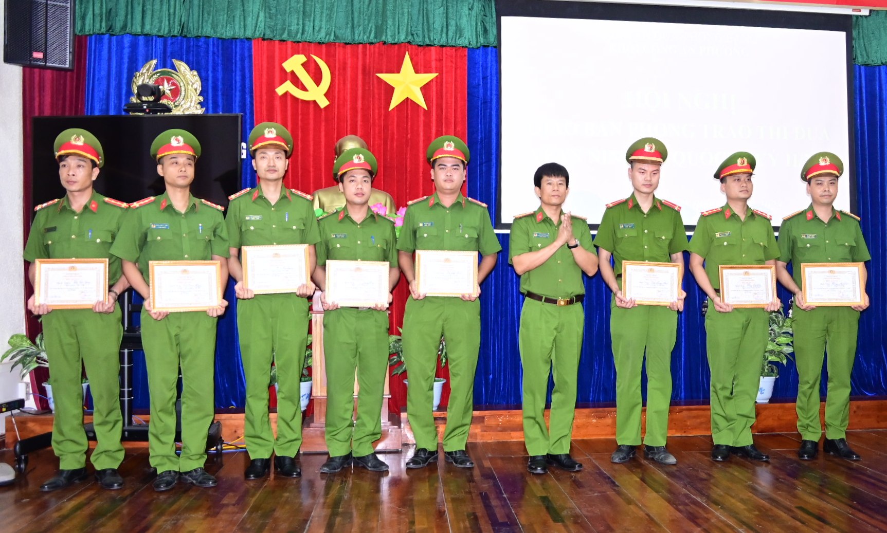 Công an quận Hồng Bàng: Khối Công an phường tổ chức giao ban xây dựng lực lượng quý II năm 2023